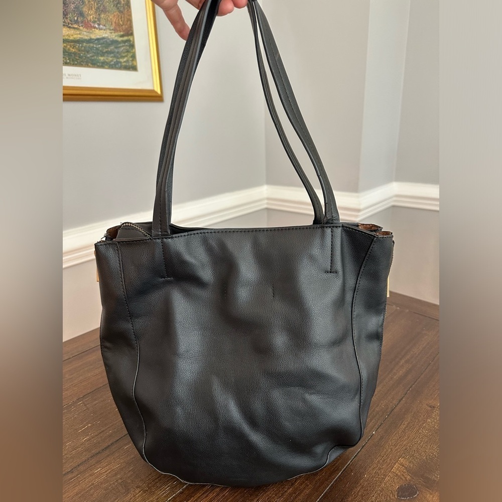 Anthropologie faux leather tote bag - Picture 2 of 16